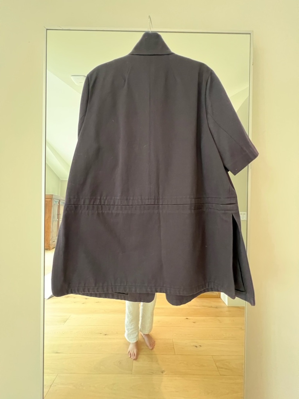 Club Monaco Classic Short-Sleeve Funnel Collar Jacket - Navy. Size M - Picture 8 of 14